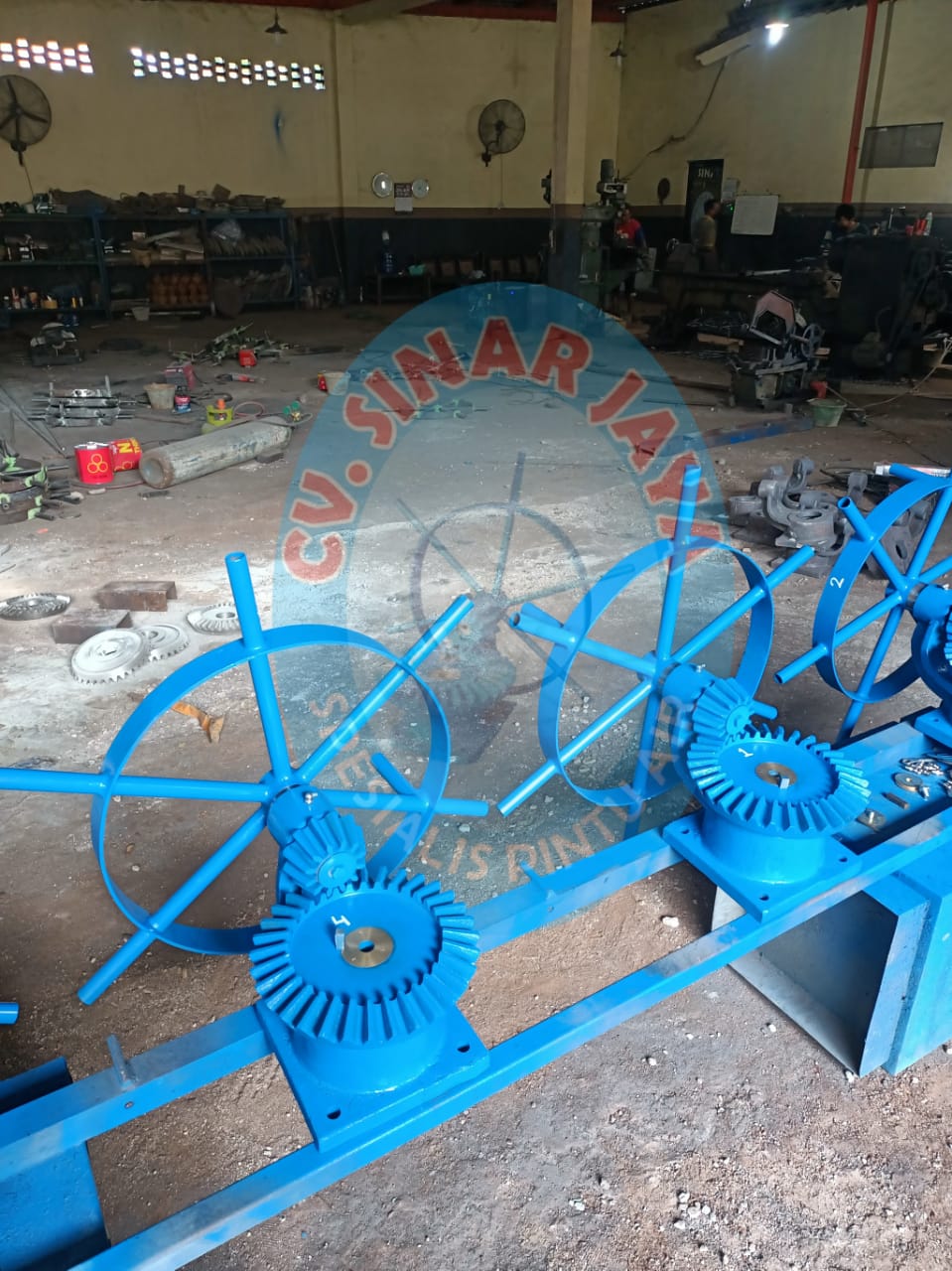 4 Set Gearbox untuk Surabaya Spesialis Pintu Air