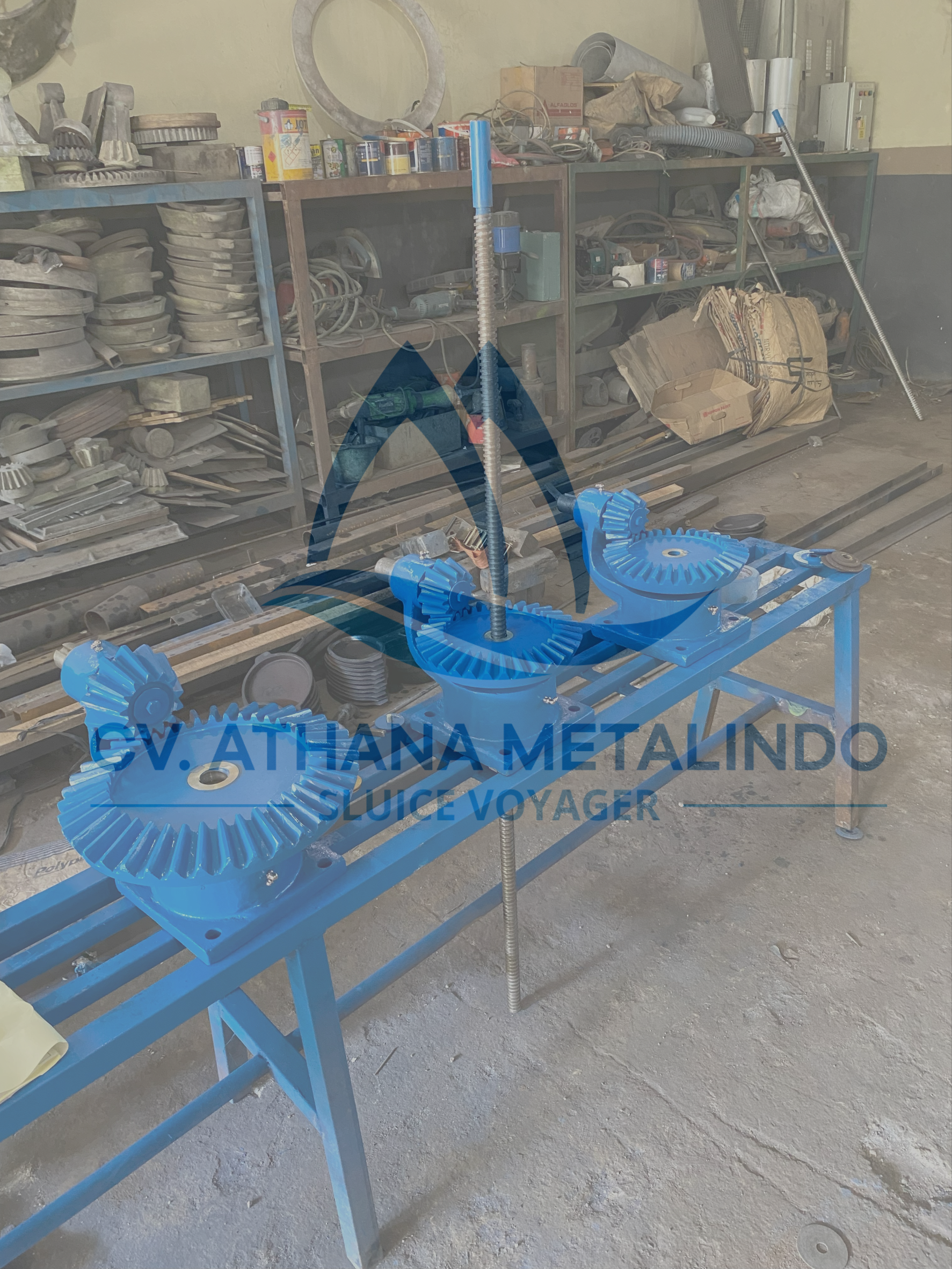 Proses Produksi 3 Unit Gearbox Pintu Air Tipe Single