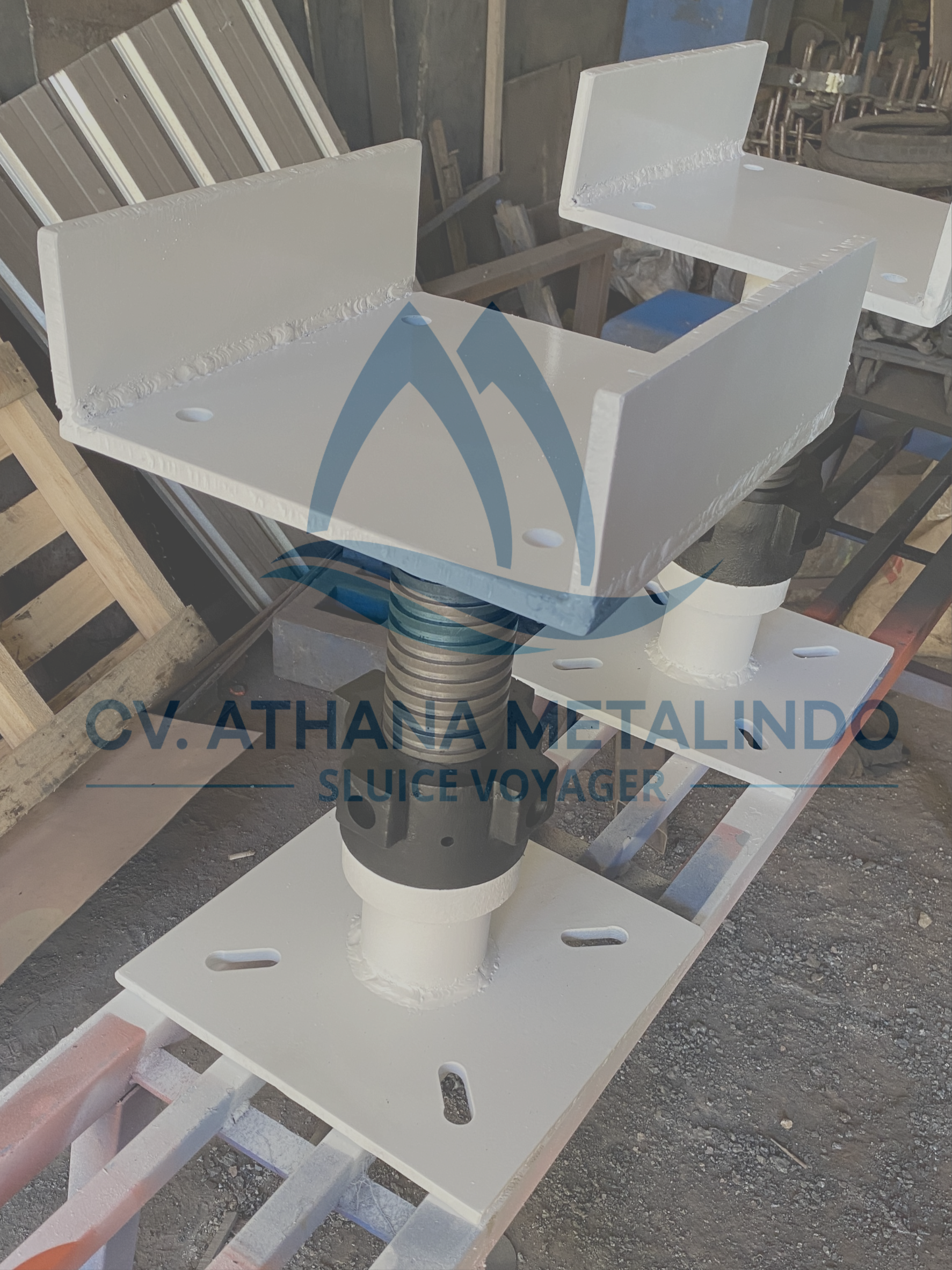 Heavy Dutty Steel Lifthing Shore Tol Probolinggo