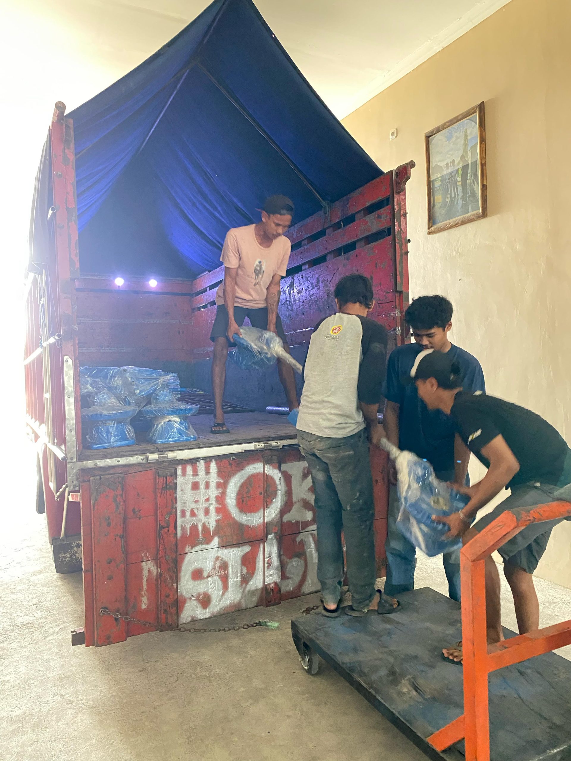 17 UNIT SPAREPART PINTU AIR UNTUK KOTA BEKASI