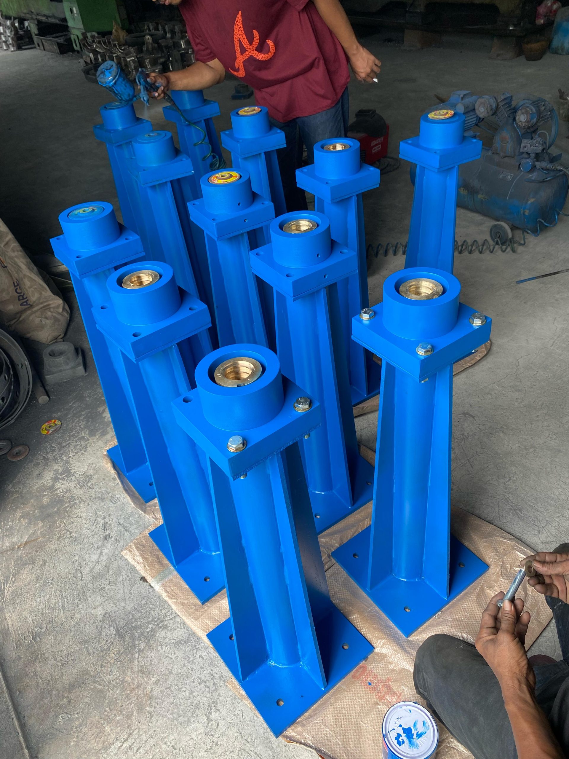 Done 30 Unit Metal Statis Stand Untuk Palembang