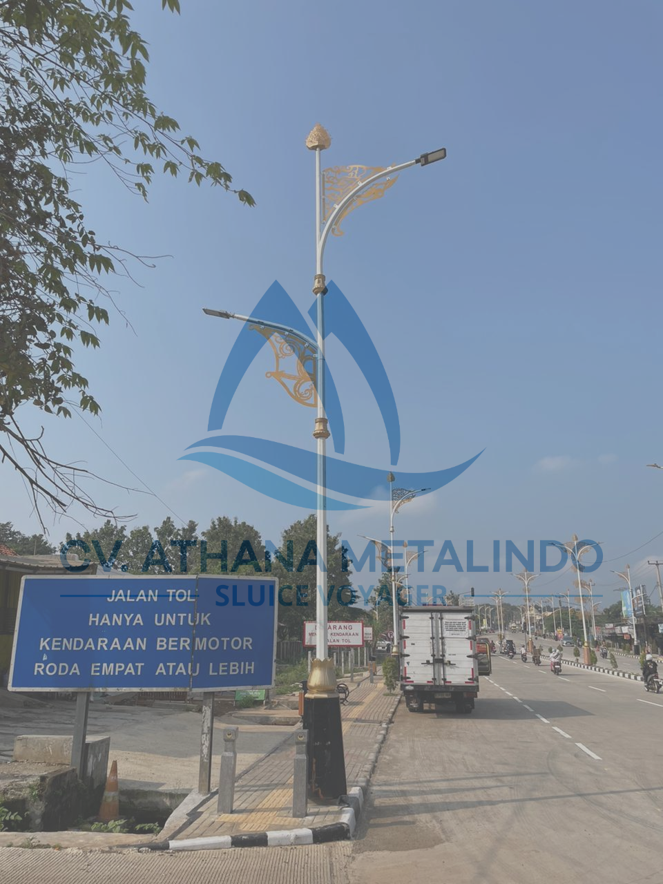 Athana Dukung Estetika dan Penerangan Kota Subang Melalui 146 Tiang Lampu Taman