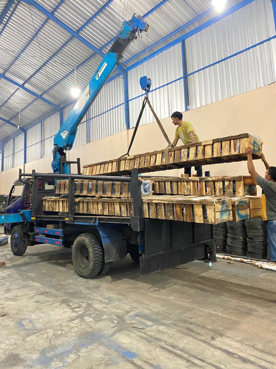 Proyek Pintu Air Motorized dan Pintu Air Double Gearbox untuk Sistem Pengelolaan Air di Pulau Obi