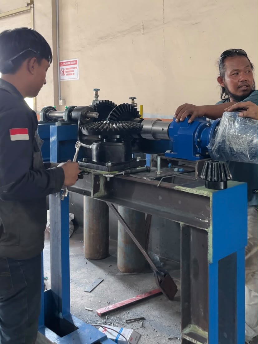 Pintu Air Motorized dengan Gearbox Motovario untuk Proyek di Sumbawa