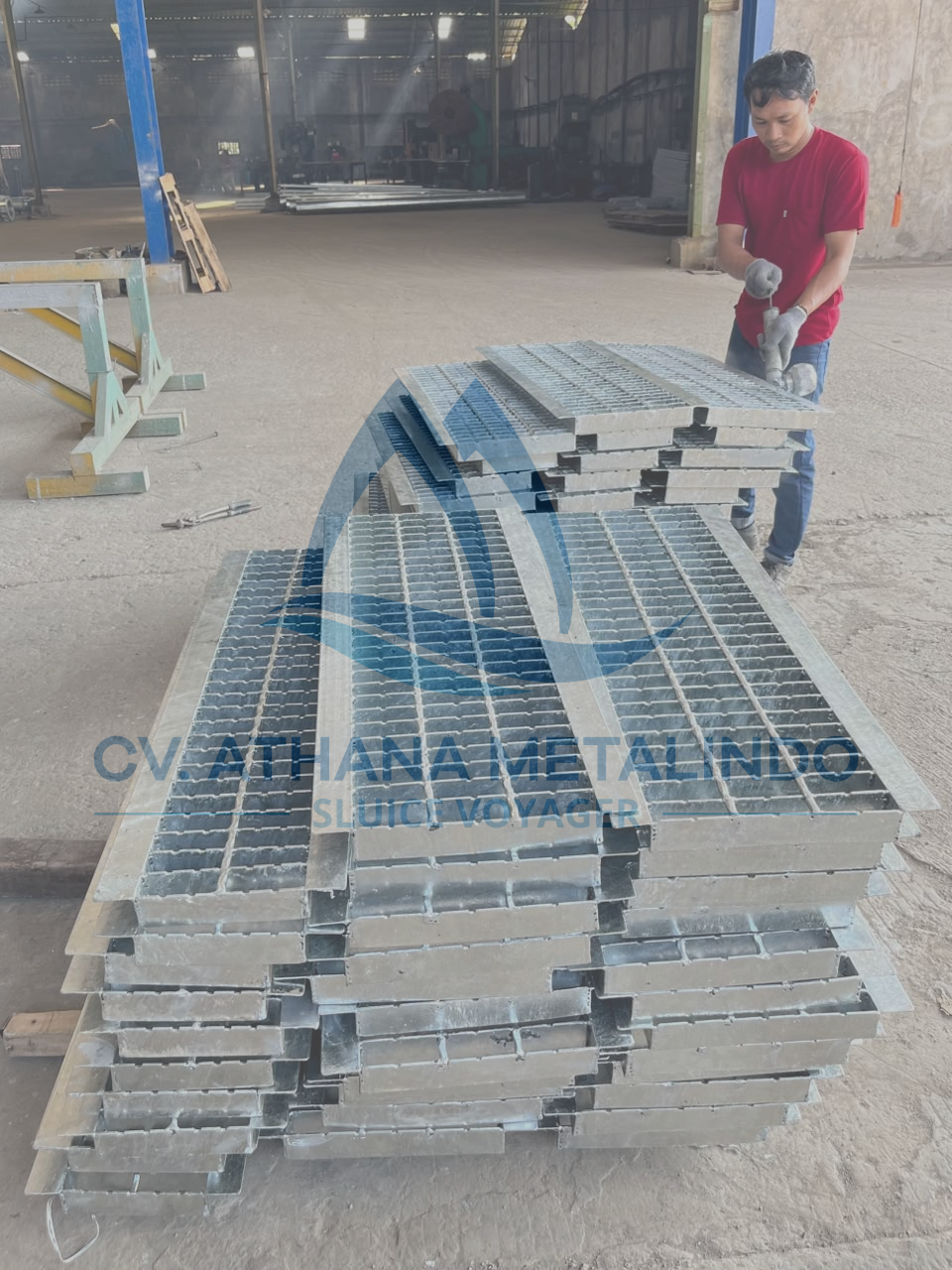 Pengerjaan Grating 80 Unit dengan Finishing Hotdip Galvanis