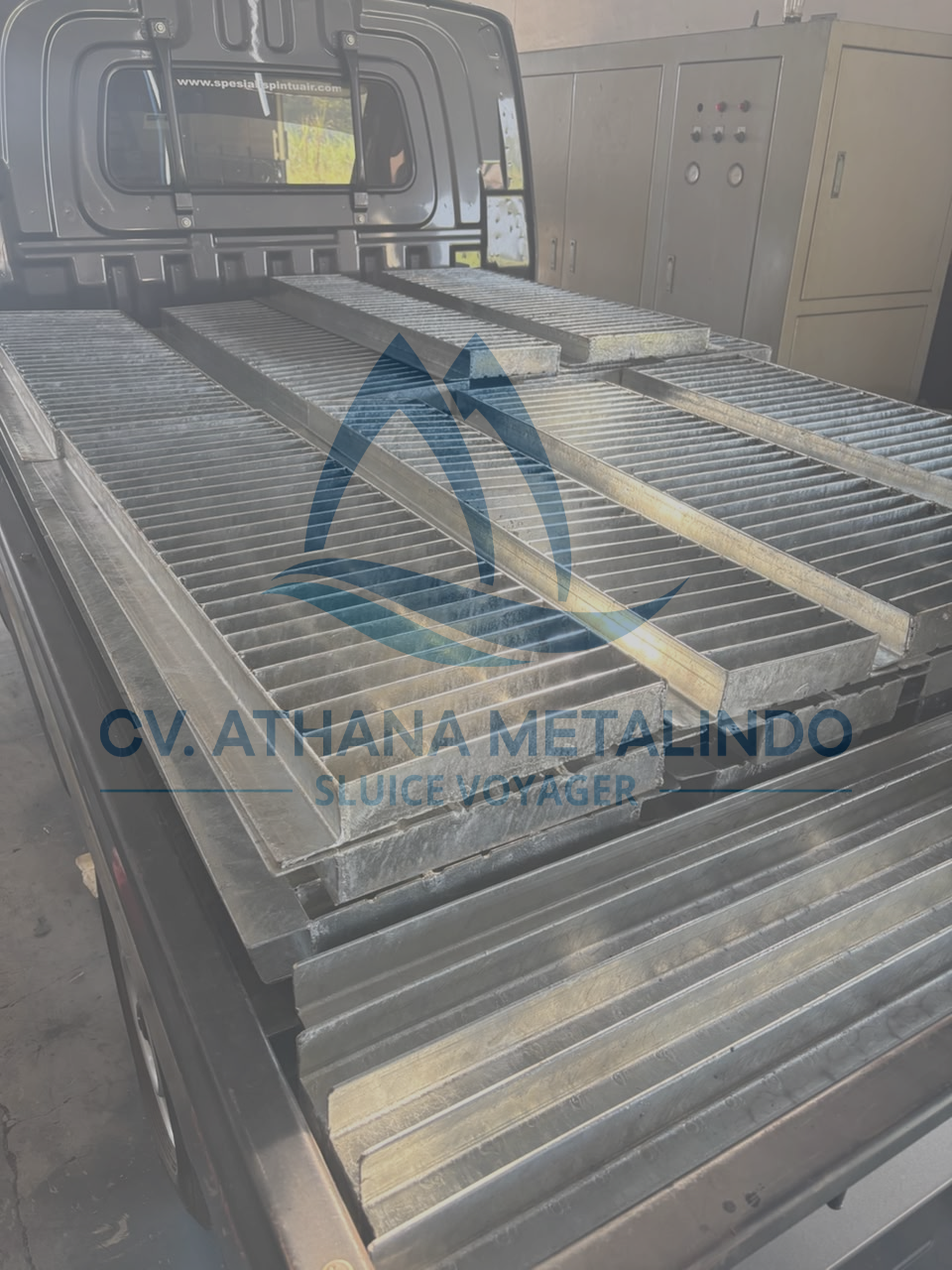 Pengerjaan Grating 80 Unit dengan Finishing Hotdip Galvanis
